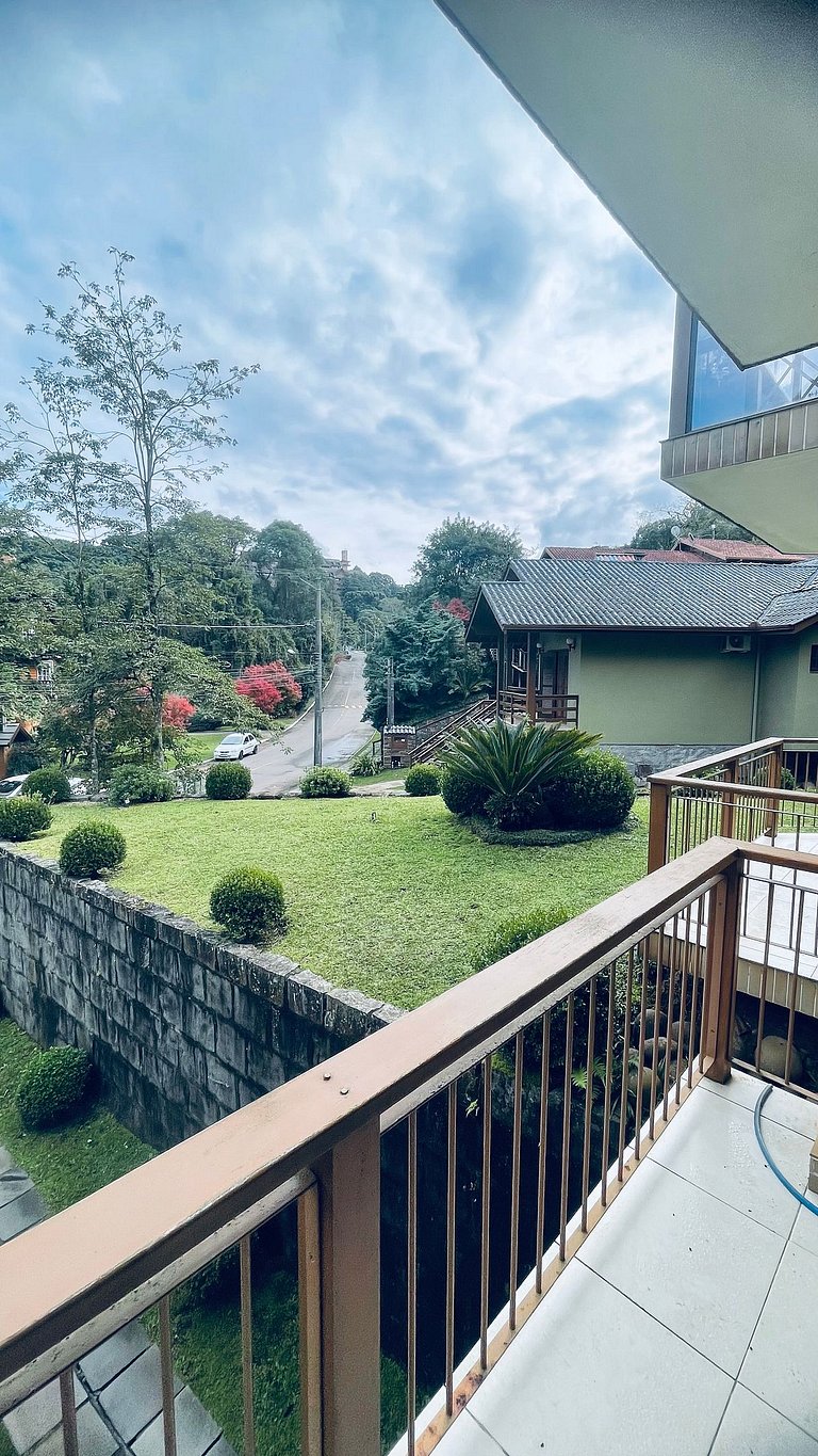 Apartamento 3 dormitórios em Gramado - Vale do Bosque