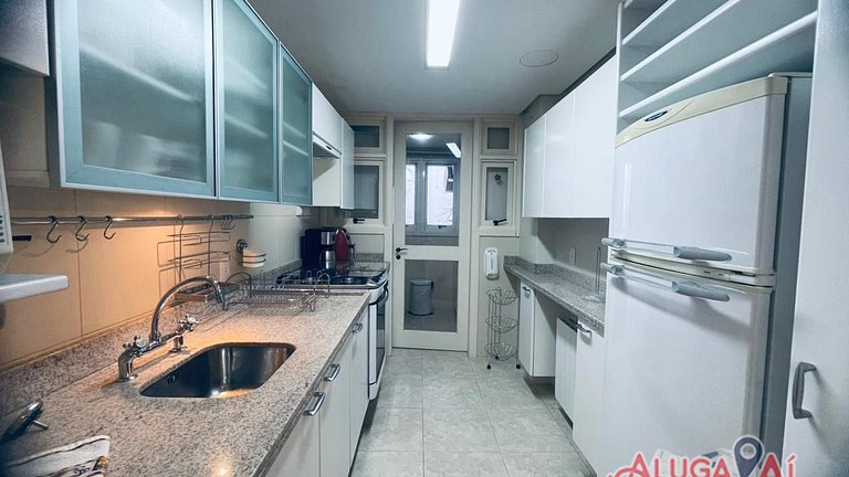 Apartamento 3 Quartos 800 mts da Rua Coberta